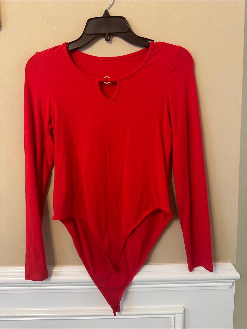 Women's Red Long-Sleeve Keyhole Ring Bodysuit